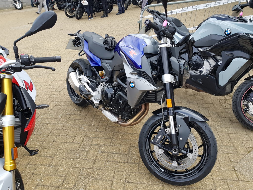 BMW F900R